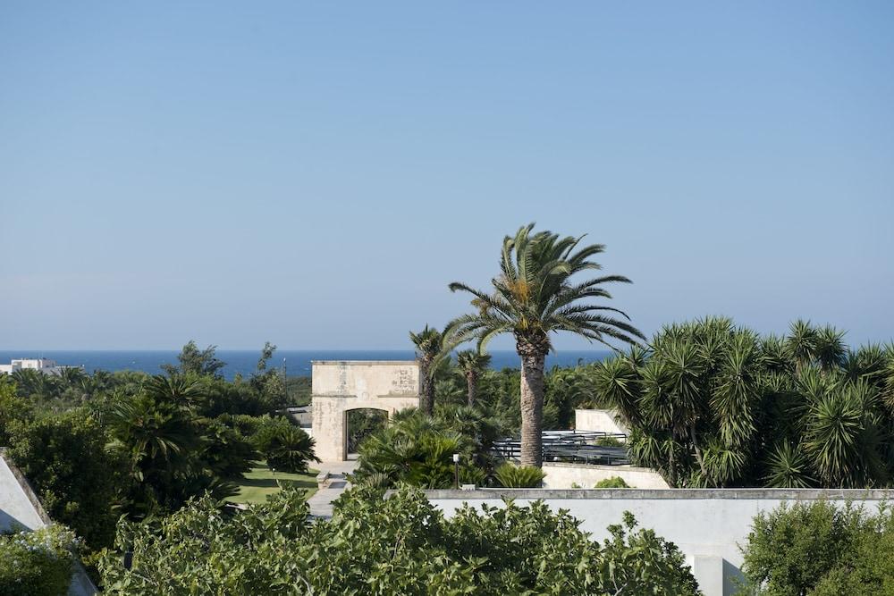 Grand Hotel Masseria Santa Lucia 오스투니 외부 사진