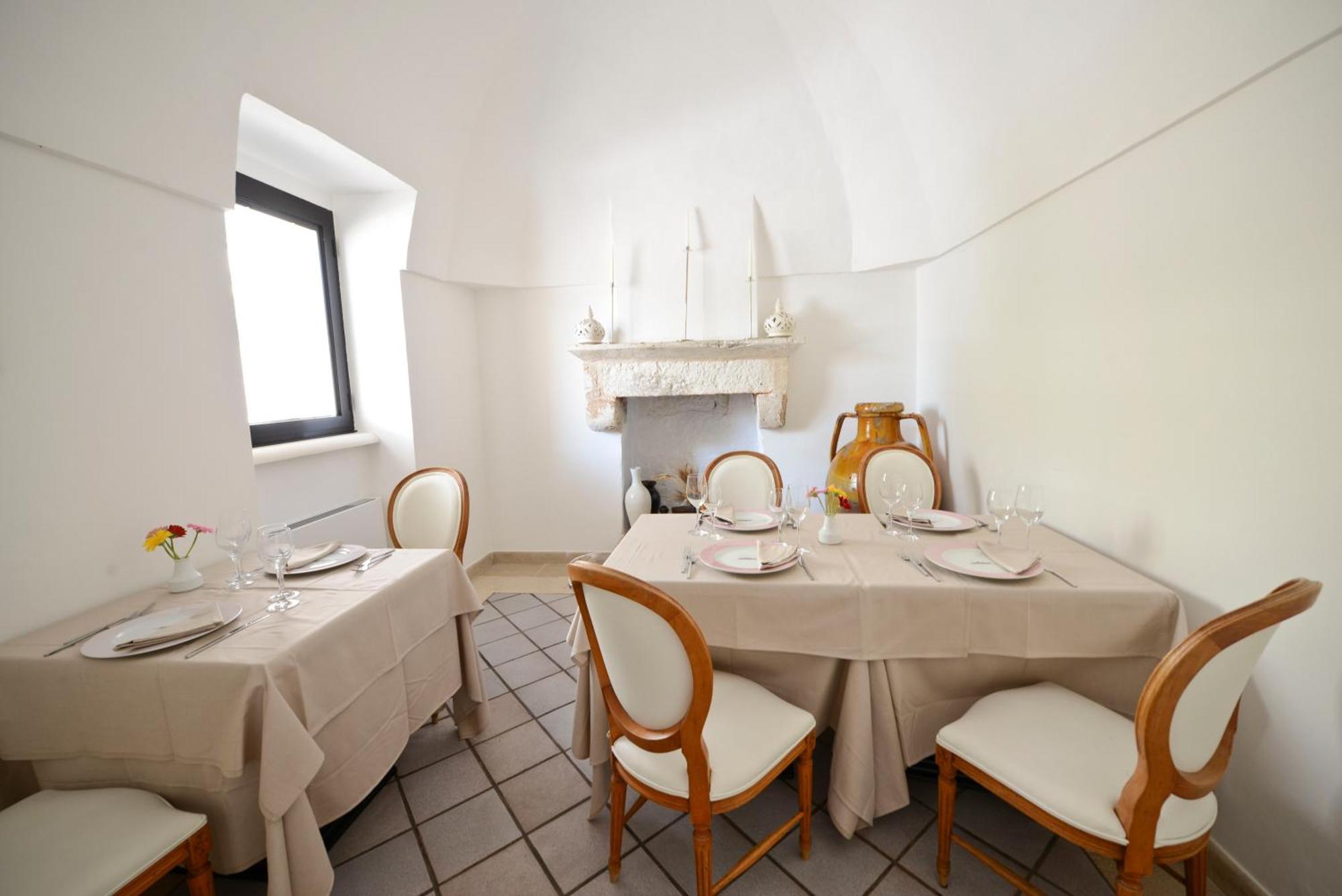Grand Hotel Masseria Santa Lucia 오스투니 외부 사진