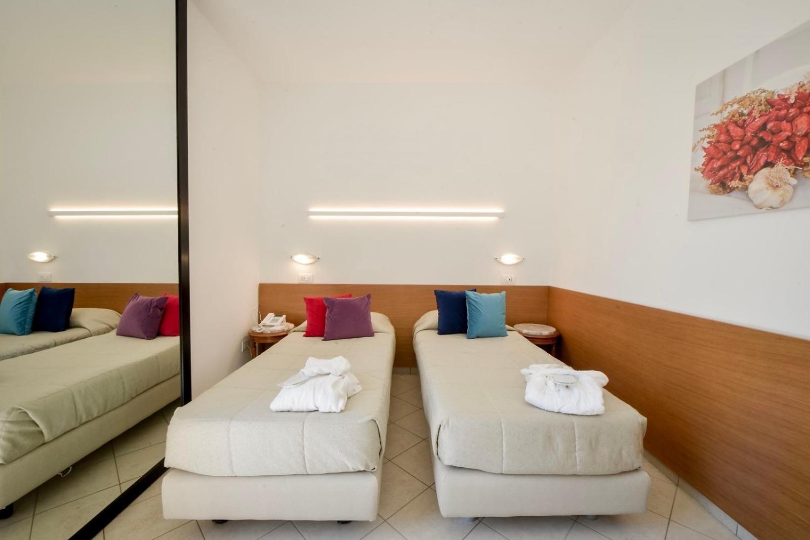 Grand Hotel Masseria Santa Lucia 오스투니 외부 사진
