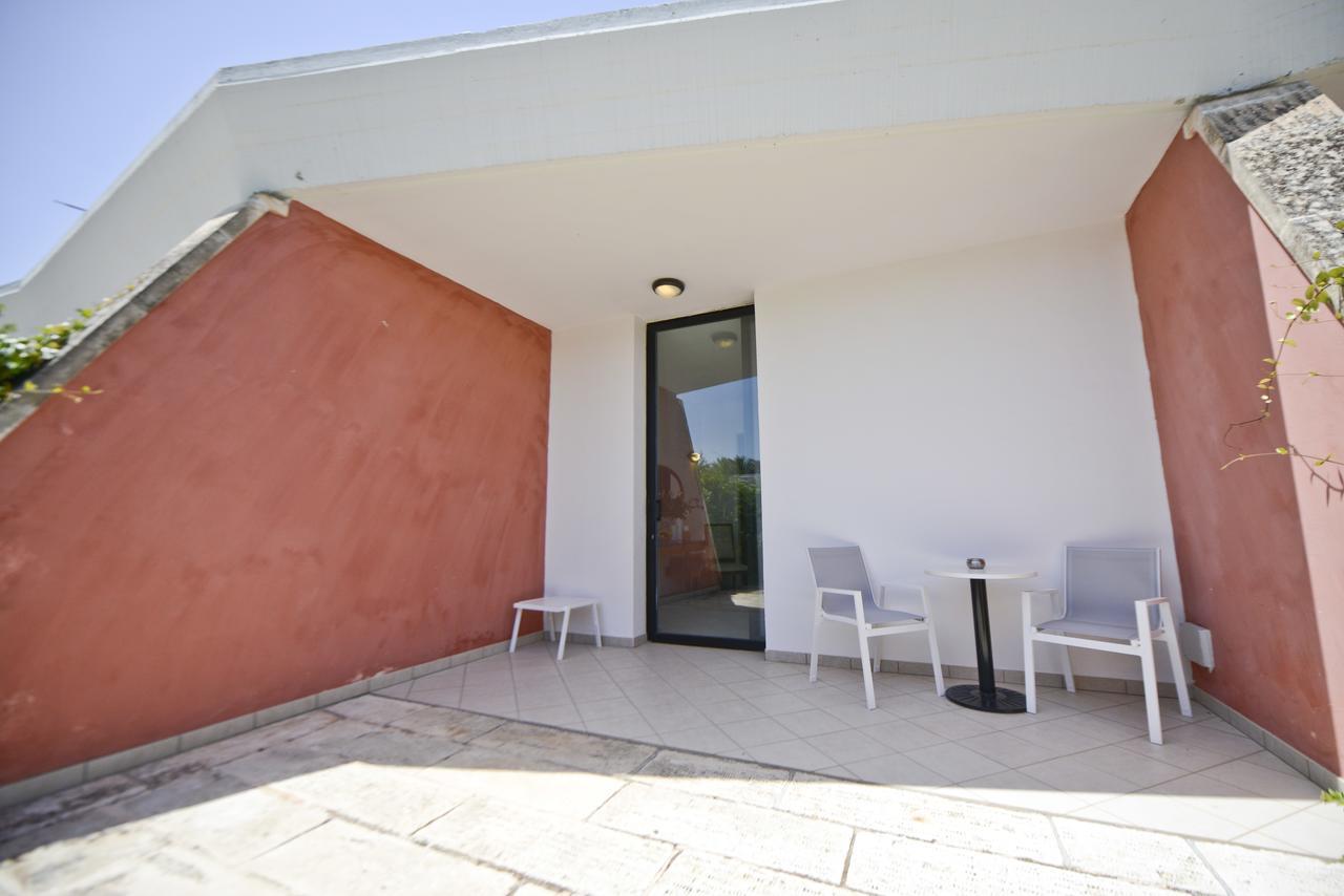 Grand Hotel Masseria Santa Lucia 오스투니 외부 사진